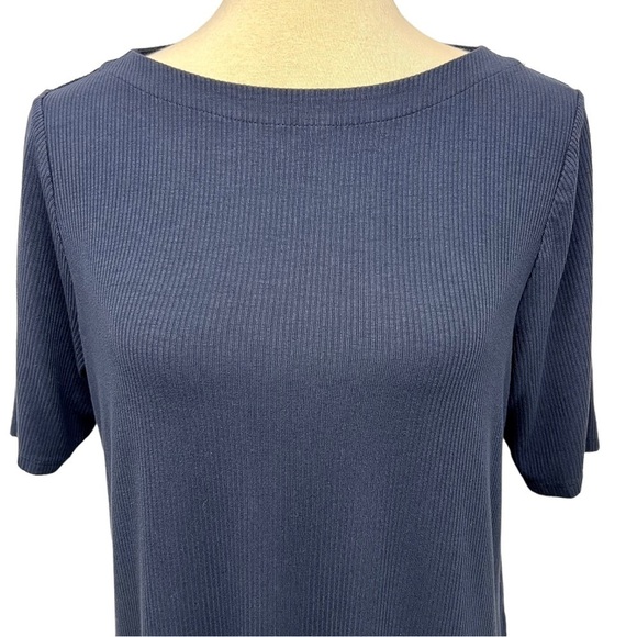 J. Jill Wearever Collection Navy Ribbed Short Sleeve Travel Friendly Top Medium - Picture 2 of 8